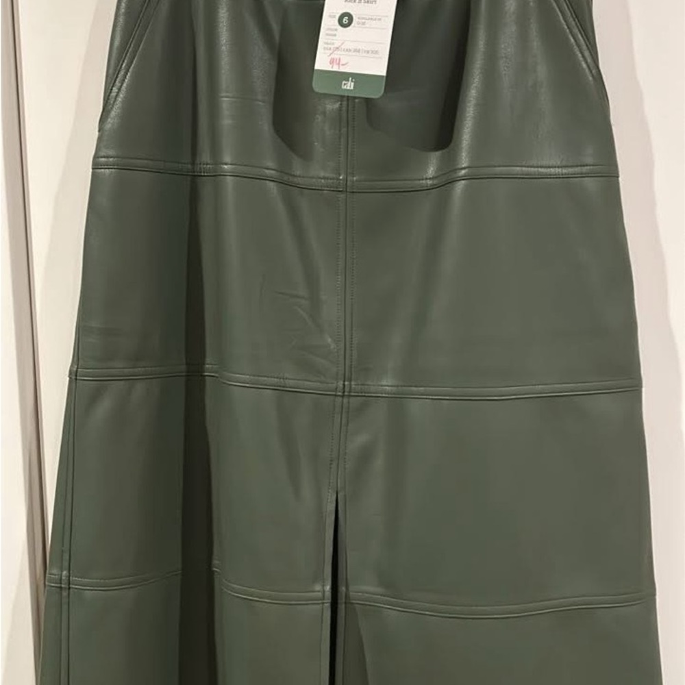 NWT cabi  Olive Green  faux Leather Skirt- Size 6